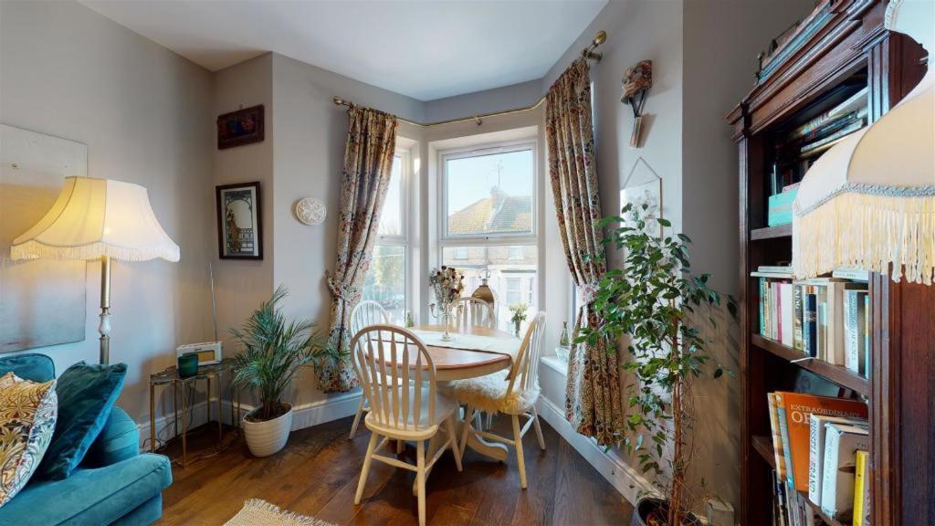 Boutique Margate Abode Apartment Ngoại thất bức ảnh